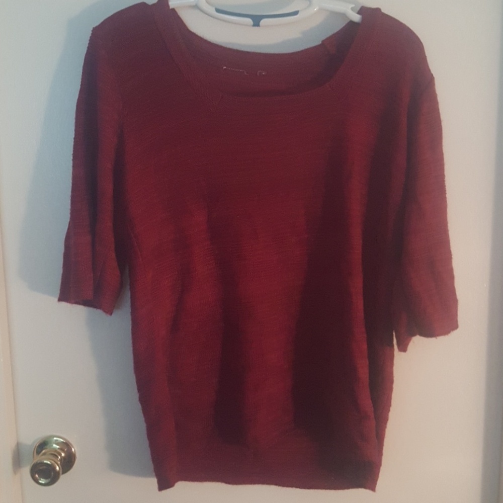 🔴Knitted-ish red sweater